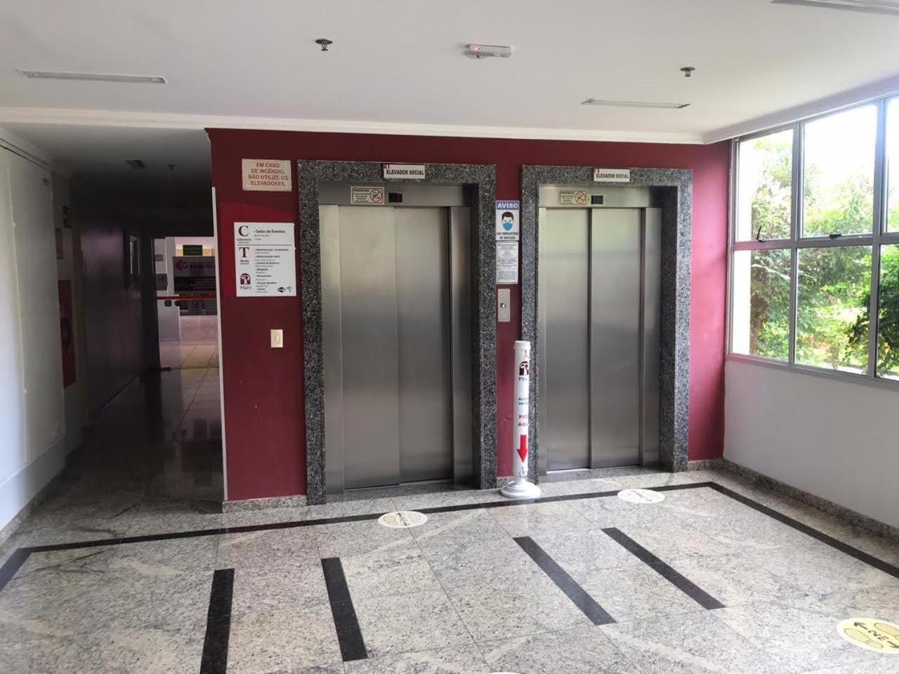 Suite Thermas Place Caldas Novas Exterior photo